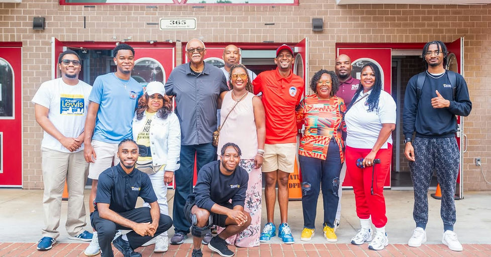 Photo shared by The Atlanta City Council on June 18, 2025 tagging @collinsforkids, @michaeljulianbond, and @antoniolewisatl. قد تكون صورة ‏‏‏‏٩‏ أشخاص‏، و‏أشخاص يقفون‏‏ و‏نص‏‏.